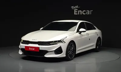 Kia K5 · 2022 год