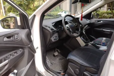 Ford Kuga 2013, 137400 км, за 24877.22 CNY - фото 16