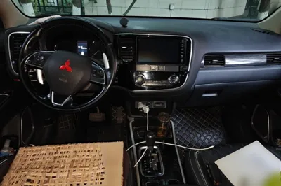 Mitsubishi Outlander 2020, 157100 км, за 69033.38 CNY - фото 6
