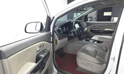 Kia Canival 2015, 203949 км, за 6800000 KRW - фото 10