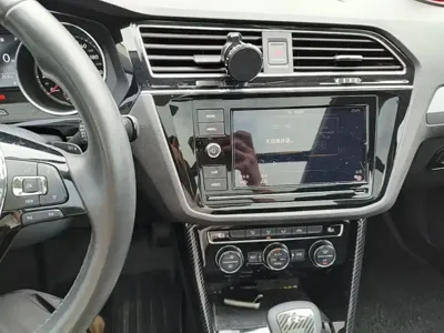 Volkswagen Tiguan L 2019, 73700 км, за 70800 CNY - фото 13