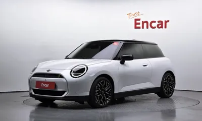 MINI Cooper · 2024 год