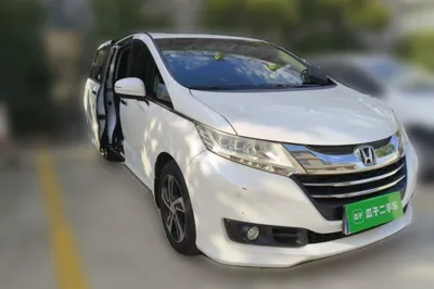 Honda Odyssey 2017, 131000 км, за 86793.44 CNY - фото 3