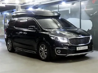 Kia Canival · 2018 год