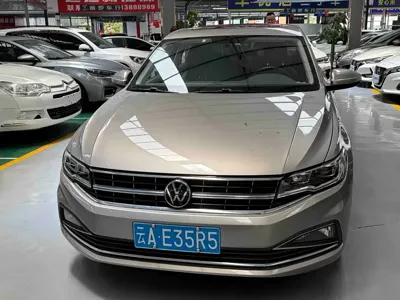 Volkswagen Bora 2021, 45000 км, за 40800 CNY - фото 2