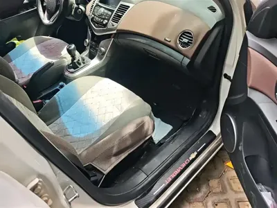 Chevrolet Cruze 2016, 56500 км, за 15800 CNY - фото 8