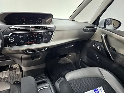 Citroen-DS C4 SpaceTourer 2019, 116214 км, за 11900000 KRW - фото 10