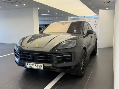 Porsche Cayenne 2024, 26845 км, за 132000000 KRW