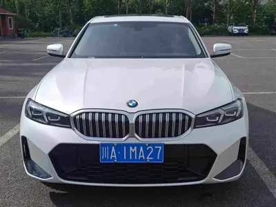 BMW 3 Series 2023, 36000 км, за 219800 CNY