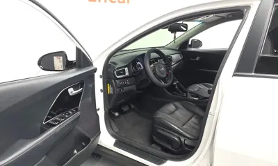 Kia Niro 2017, 157156 км, за 10000000 KRW - фото 10