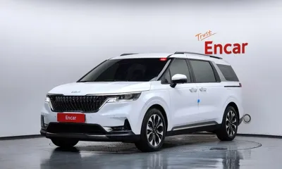 Kia Canival · 2023 год