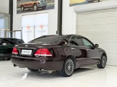 Toyota Crown 2007, 290000 км, за 29800 CNY