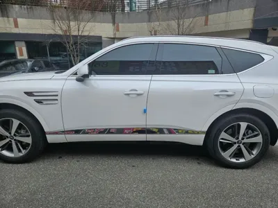 Genesis GV80 2023, 25100 км, за 32510000 KRW