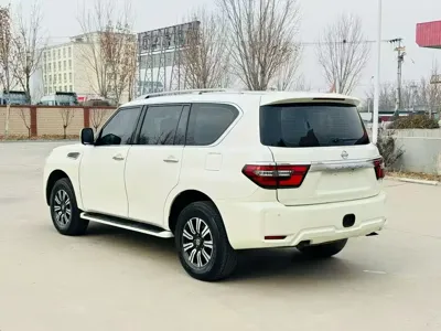 Nissan Patrol 2019, 140000 км, за 159000 CNY - фото 9