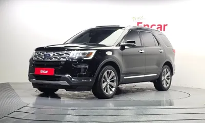 Ford Explorer · 2018 год