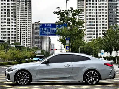 BMW 4 Series 2021, 40000 км, за 228800 CNY