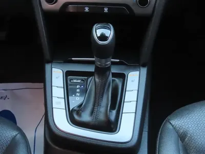 Hyundai Avante 2018, 114464 км, за 9900000 KRW - фото 9