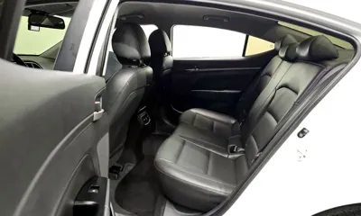 Hyundai Avante 2017, 111632 км, за 10400000 KRW - фото 12