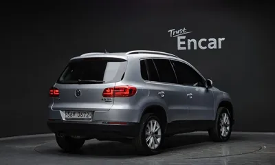 Volkswagen Tiguan 2016, 73101 км, за 7300000 KRW - фото 2