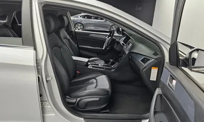 Hyundai Sonata 2016, 136140 км, за 7500000 KRW - фото 26