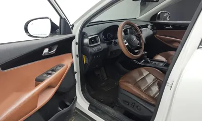 Kia Sorento 2018, 183083 км, за 12500000 KRW - фото 11