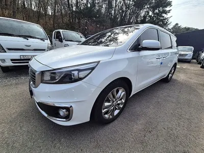 Kia Canival 2016, 132720 км, за 10800000 KRW