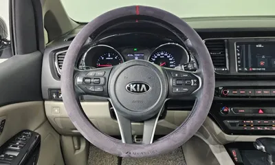 Kia Canival 2019, 122651 км, за 15000000 KRW - фото 14