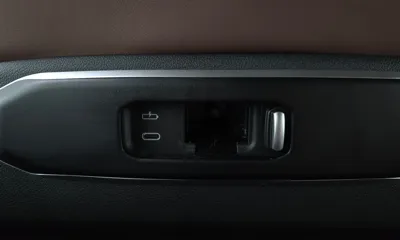 BMW X6 2024, 40415 км, за 103900000 KRW - фото 32