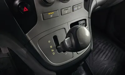 Hyundai Starex 2015, 195268 км, за 7900000 KRW - фото 9