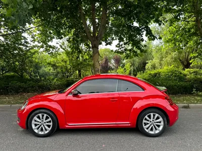 Volkswagen Beetle 2016, 110000 км, за 51300 CNY