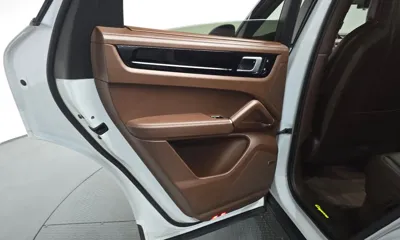 Porsche Cayenne 2021, 48867 км, за 88000000 KRW - фото 25