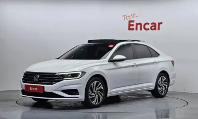 Volkswagen Jetta · 2020 год