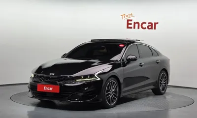 Kia K5 · 2020 год