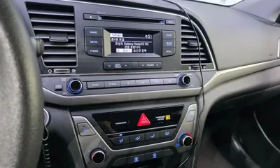 Hyundai Avante 2018, 59216 км, за 11500000 KRW - фото 15