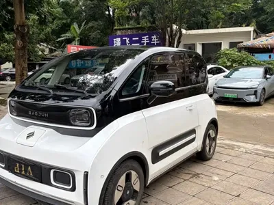 Baojun E300 2020, 60000 км, за 25800 CNY - фото 3