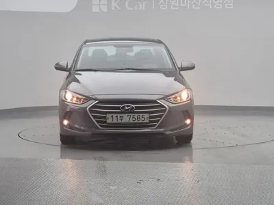 Hyundai Avante 2016, 132541 км, за 7800000 KRW - фото 2