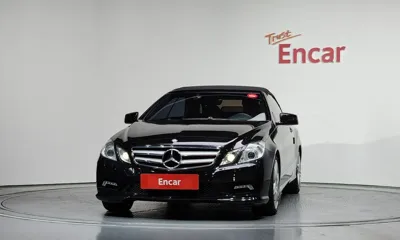 Mercedes-Benz E-Class 2011, 107025 км, за 9800000 KRW