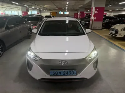 Hyundai Ioniq 2018, 134015 км, за 10300000 KRW