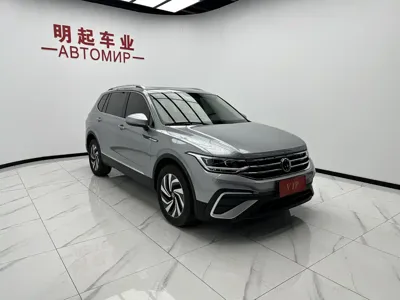 Volkswagen Tiguan L 2023, 30000 км, за 175799 CNY - фото 3