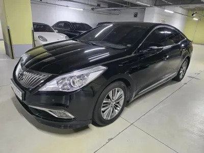 Hyundai Grandeur · 2015 год