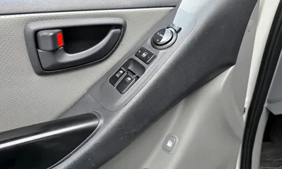Hyundai Starex 2015, 142144 км, за 7700000 KRW - фото 18