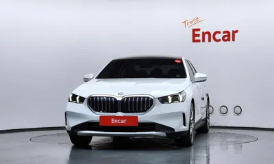 BMW 5-Series 2024, 20453 км, за 52500000 KRW