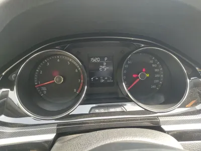 Volkswagen C-Trek 2017, 117600 км, за 52076.67 CNY - фото 10