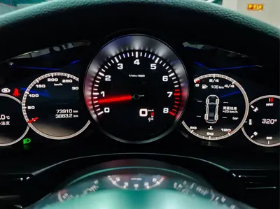 Porsche Panamera 2020, 73000 км, за 488000 CNY - фото 12