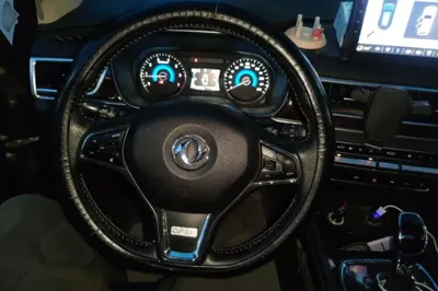 Dongfeng Fengon 580 2017, 116500 км, за 27436.6 CNY - фото 10