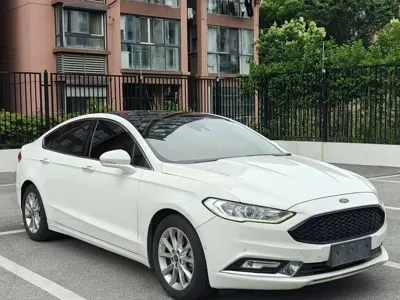 Ford Mondeo 2017, 90000 км, за 39800 CNY
