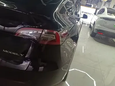 Tesla Model Y 2021, 83600 км, за 146600 CNY - фото 8