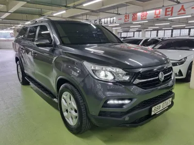 KG_Mobility_Ssangyong Rexton · 2018 год