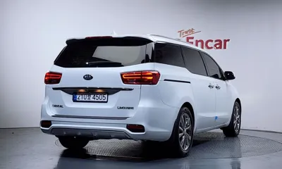 Kia Canival 2019, 61391 км, за 20900000 KRW - фото 2