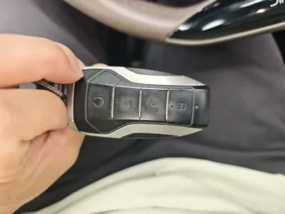 BYD Han 2023, 90800 км, за 89200 CNY - фото 12